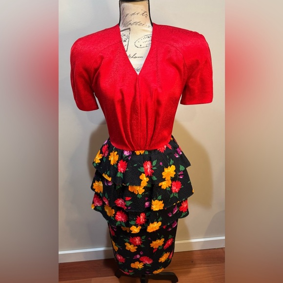 Saks 5th Avenue Diane Dickinson Silk Cotton Red Floral Peplum Dress Sz 6 Vintage - Picture 1 of 12